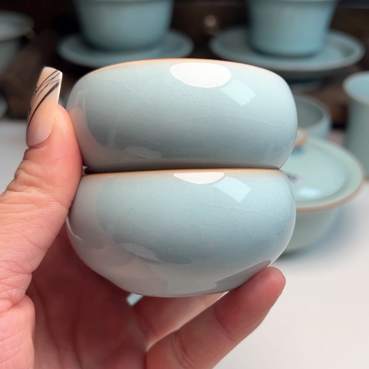 瓷片微瑕哈哈哈哈哈哈哈