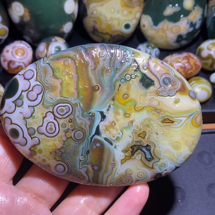 未镶嵌玛瑙/玉髓珠宝半成品98