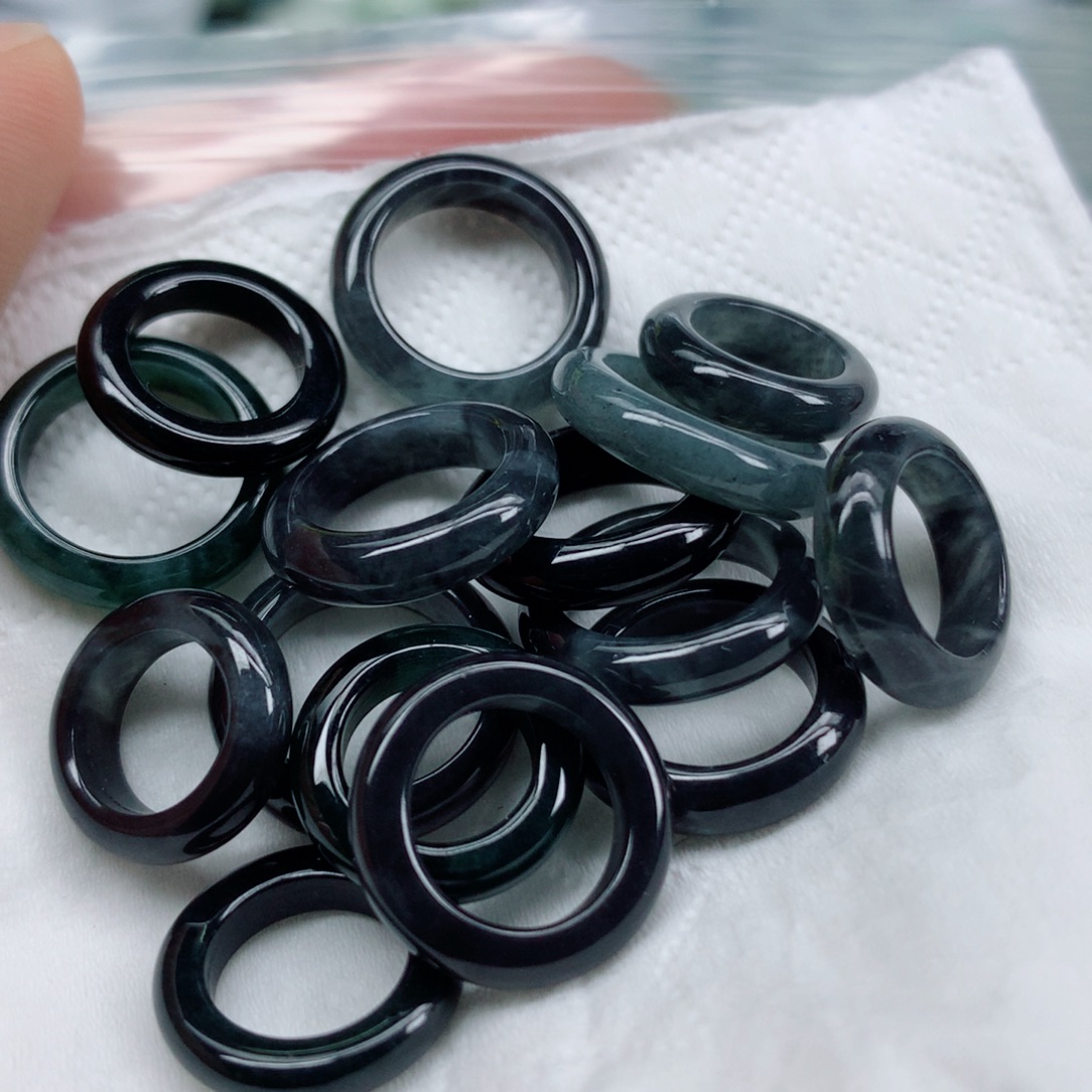 翡翠未镶嵌项链翡翠