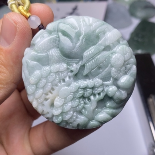 翡翠未镶嵌颈饰翡翠