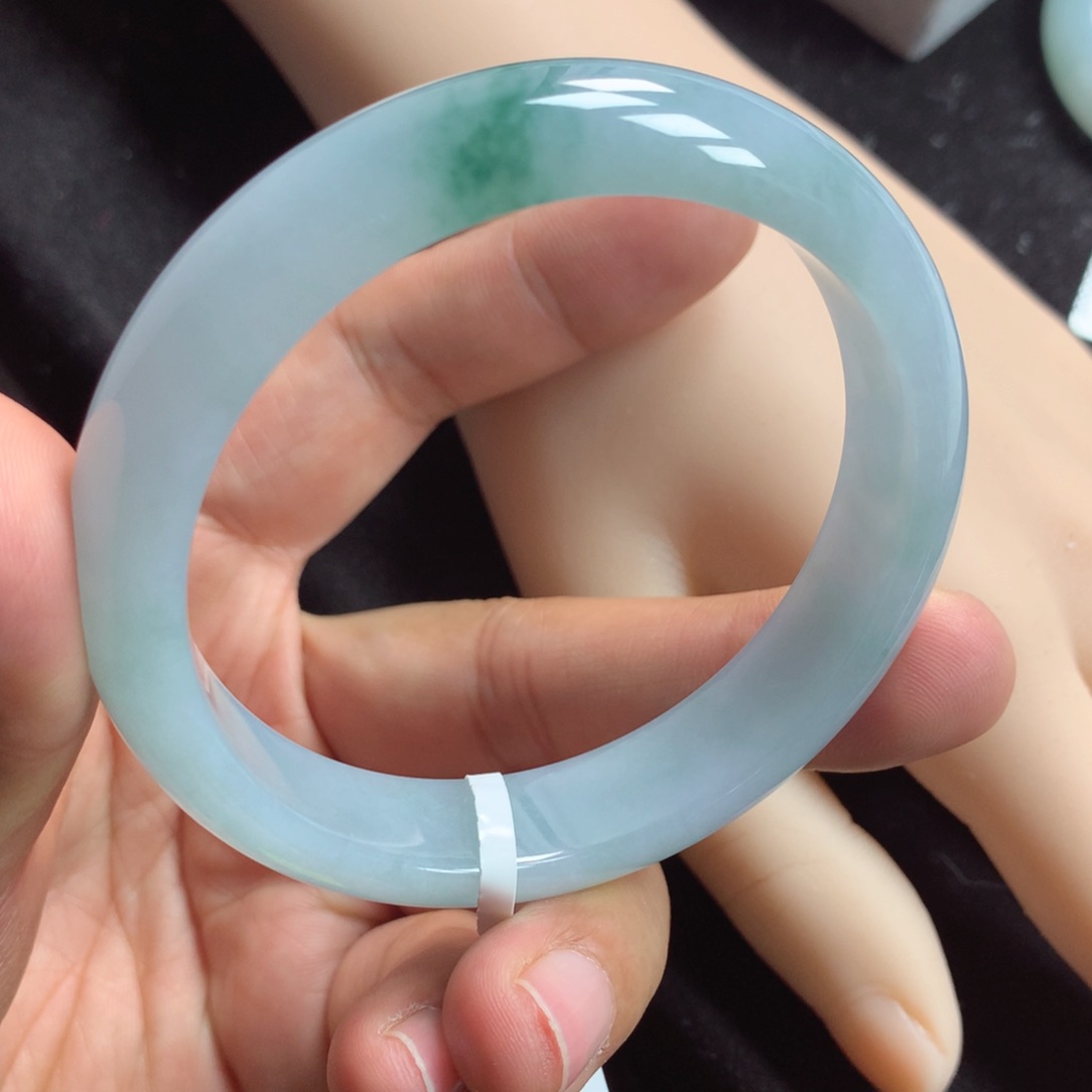 翡翠手镯未镶嵌22号