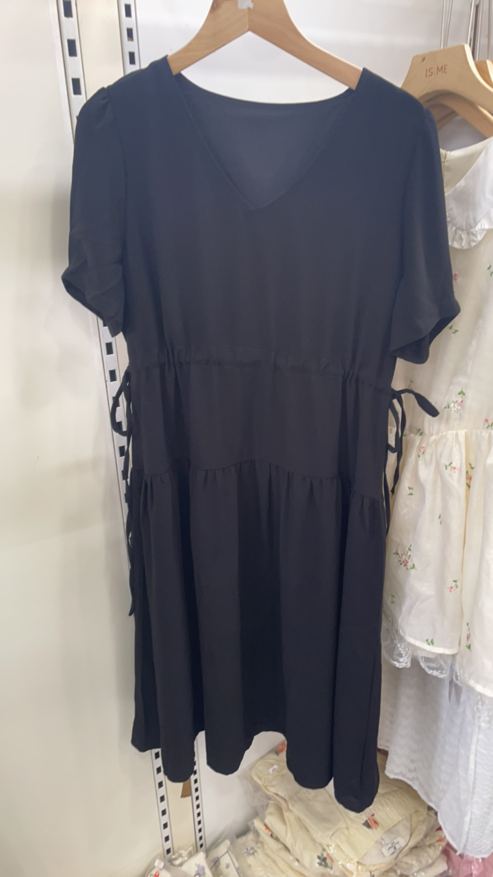 常规时尚法式褶皱长裙夏季不褪色小黑裙夏装连衣裙