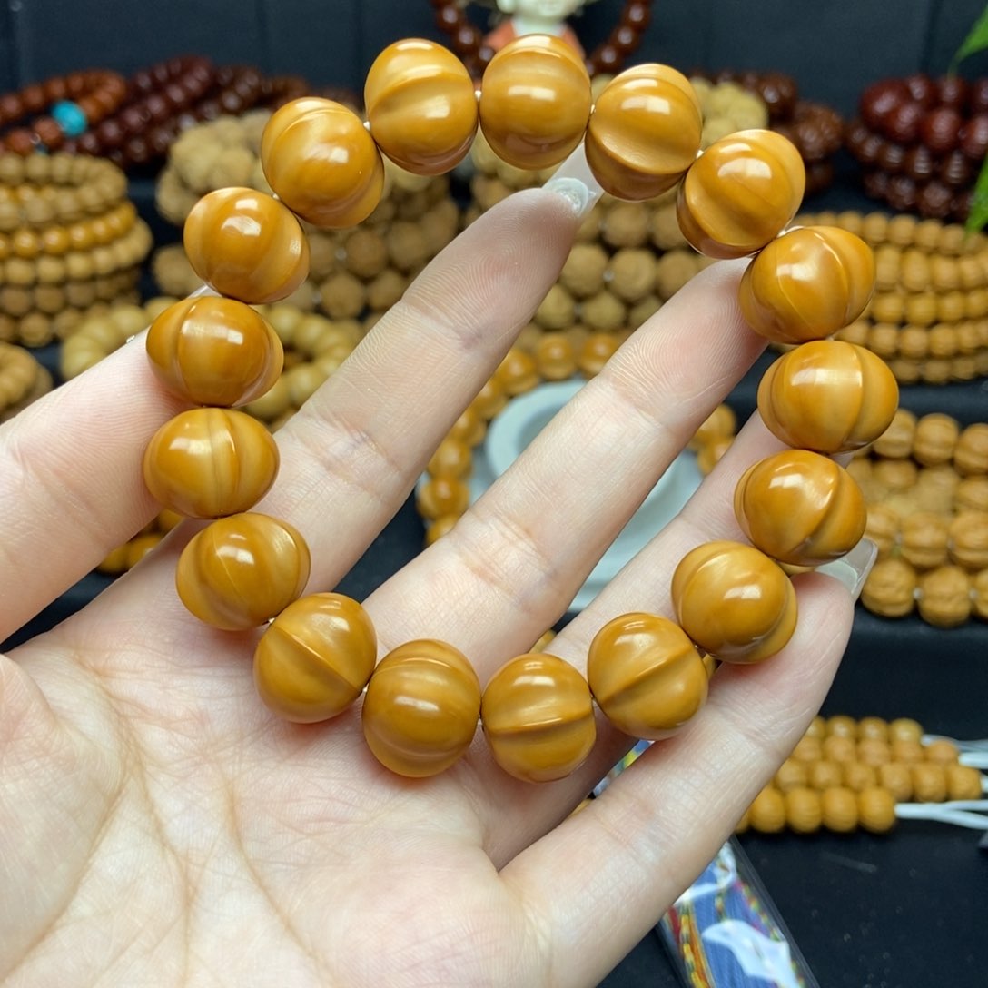 猴头核桃吊坠亦***?鲨鱼