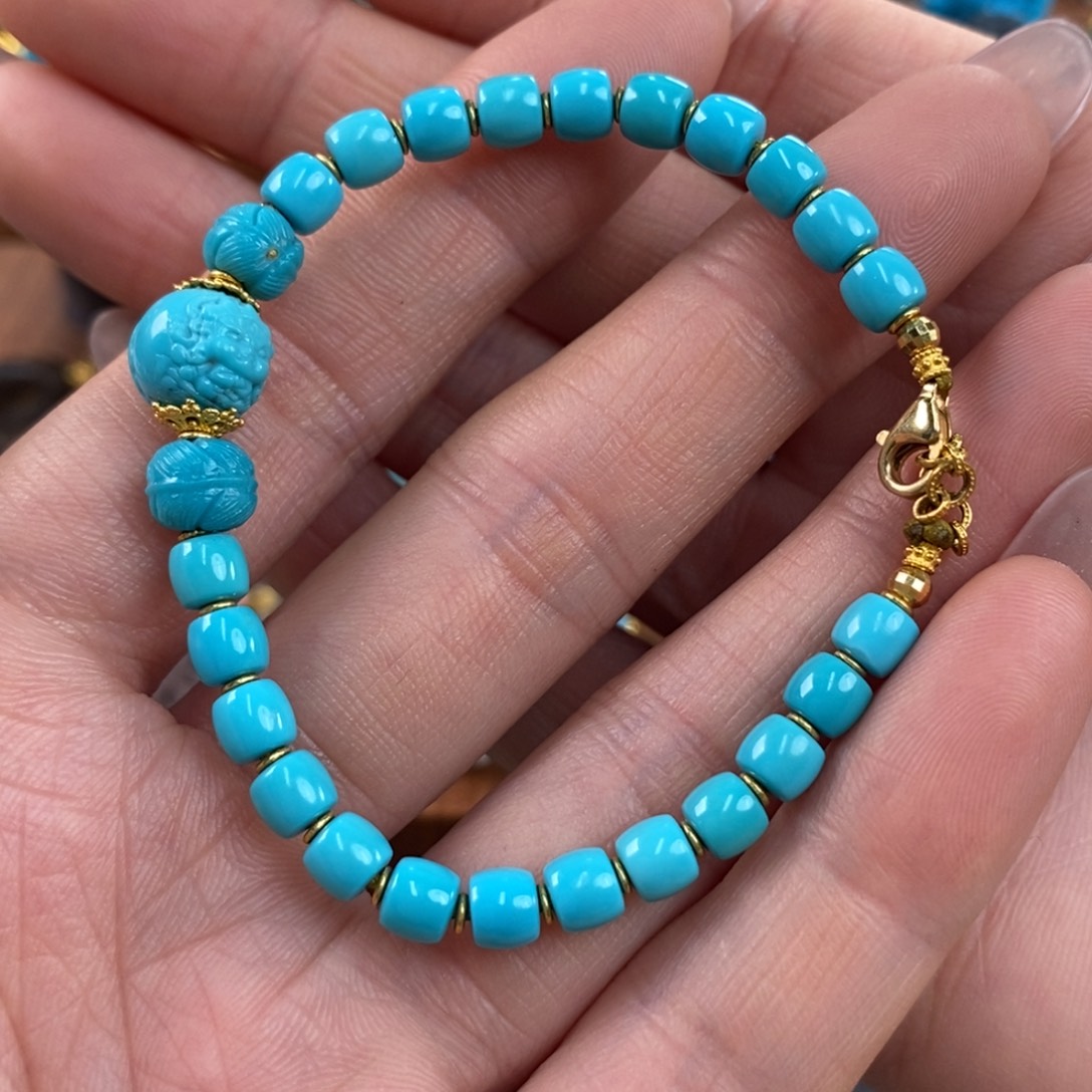 绿松石未镶嵌。直切手串