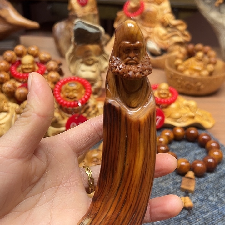 柏木太行崖柏手把摆件