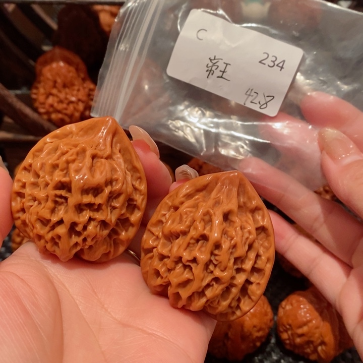 文玩核桃把件严****】精品