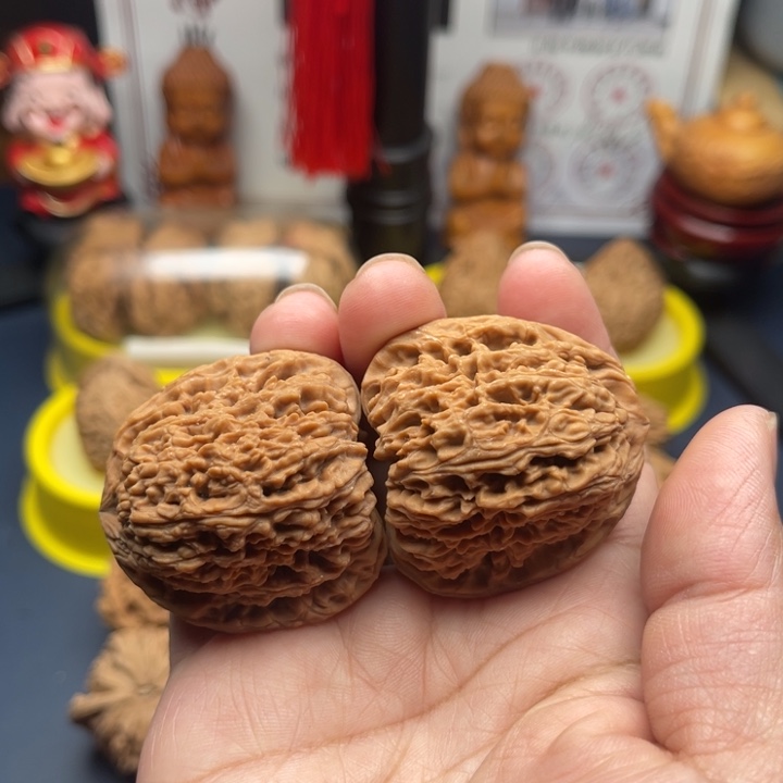 文玩核桃吊坠南疆石