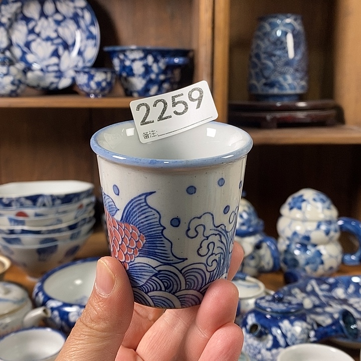 瓷片空山新雨陶瓷器皿