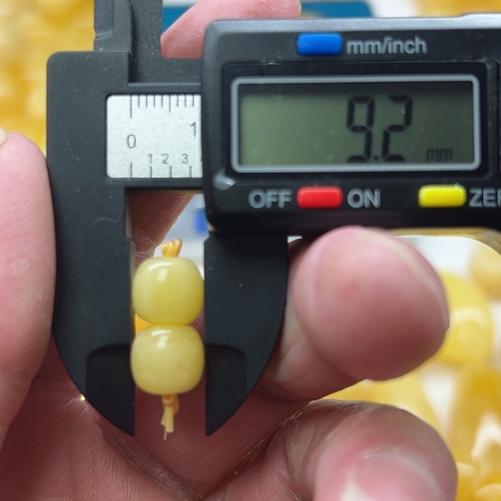 琥珀（矿物珀）裸石未镶嵌