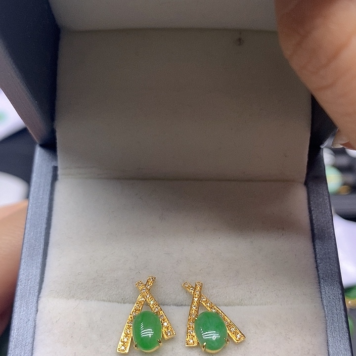 翡翠耳饰18K金镶嵌美****店天然翡翠
