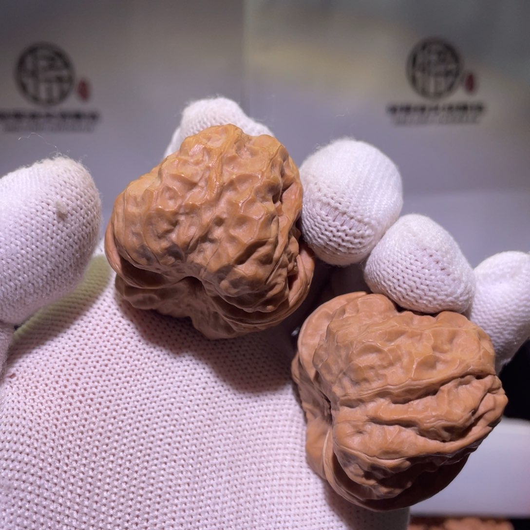 文玩核桃把件蛤蟆头 763