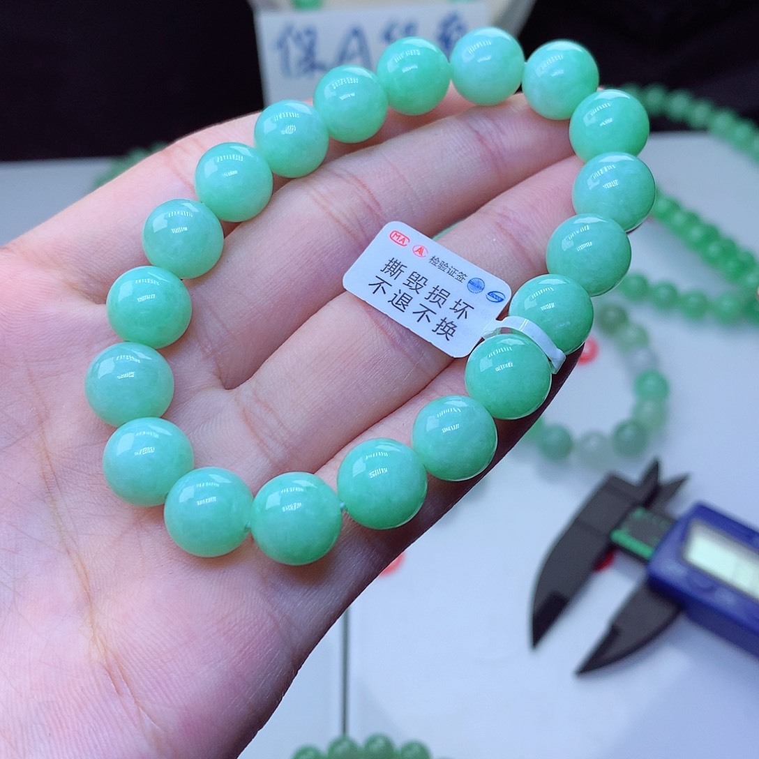 翡翠毛衣链未镶嵌