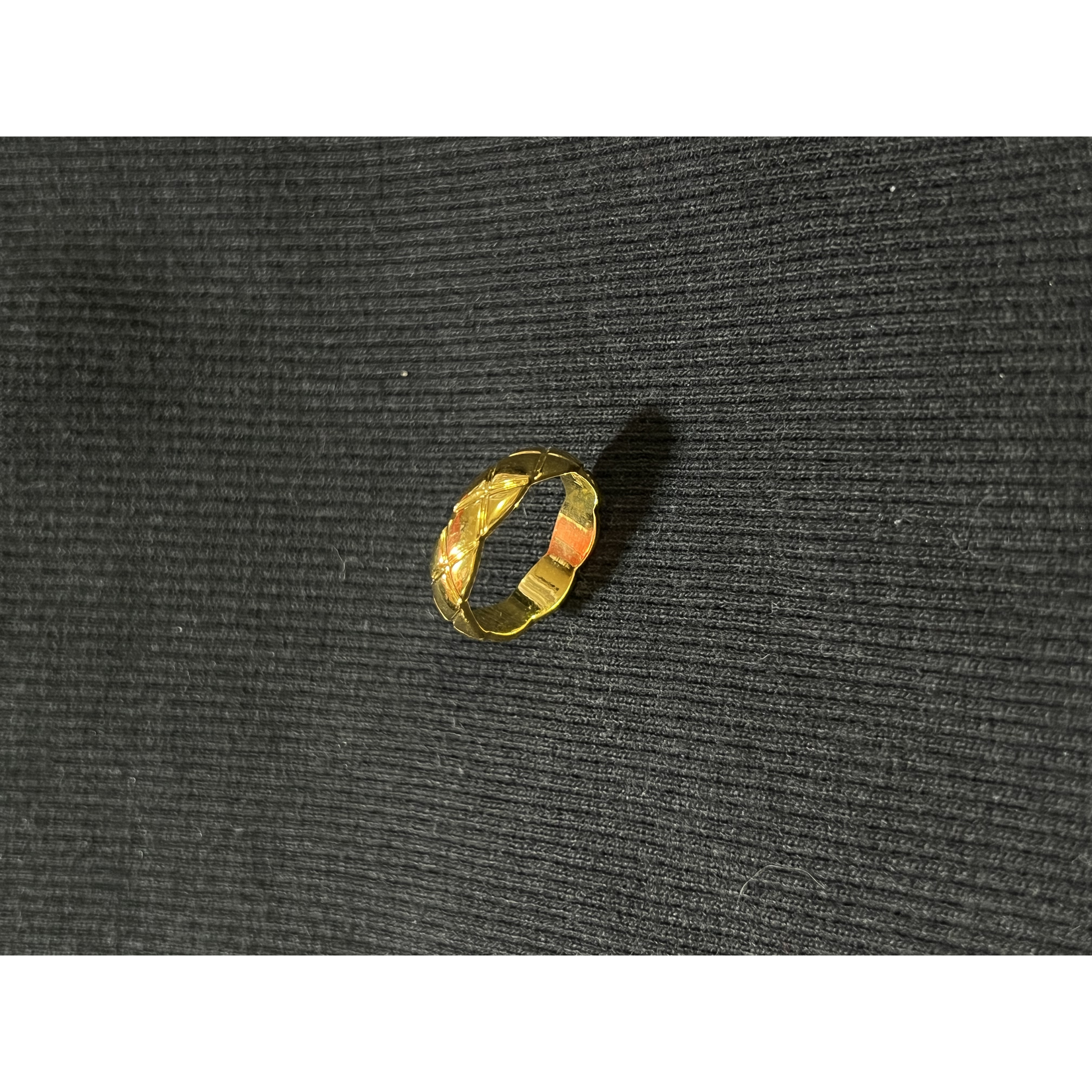 【KT】18K 金菱格戒指（大版）