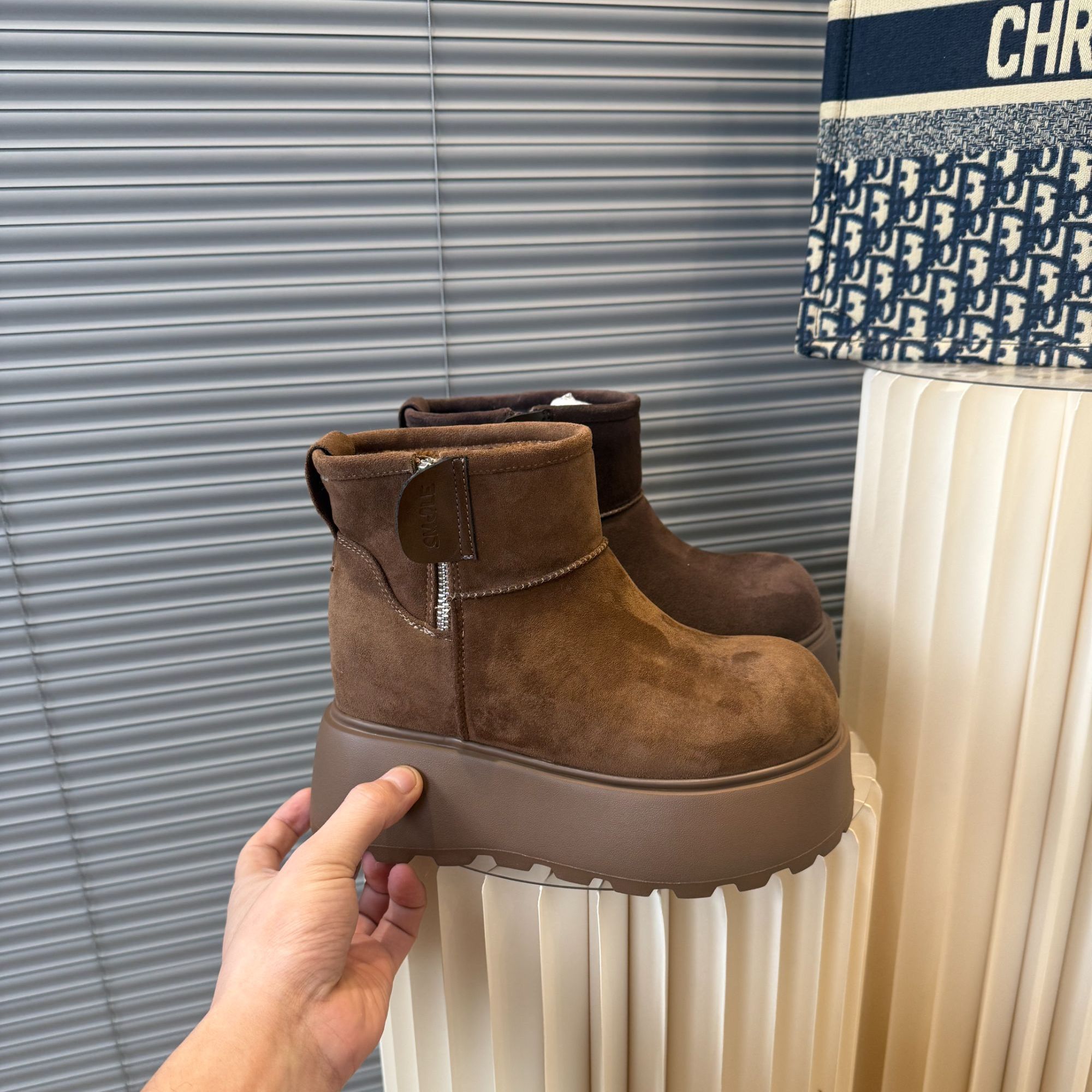  增高10公分 新款马丁靴女短筒时尚休闲女鞋真皮百搭英伦风厚底