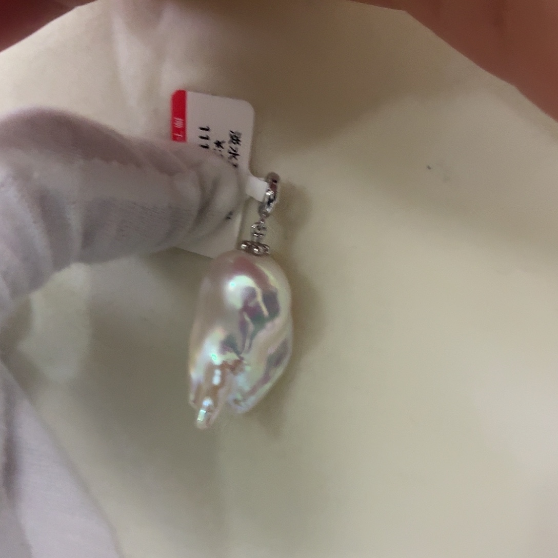 颈饰银S925镶嵌淡水珍珠