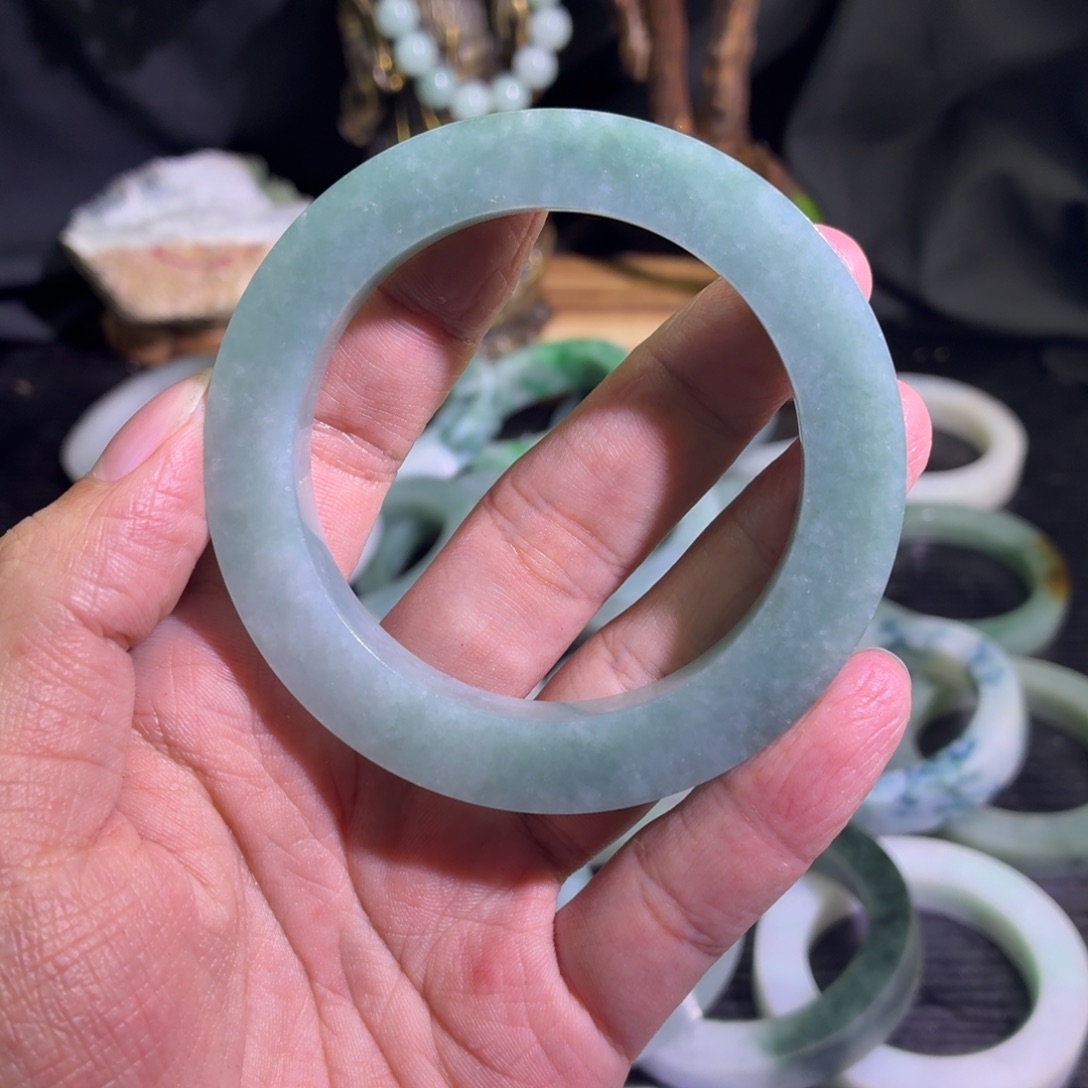 定制翡翠未镶嵌天然翡翠A货毛胚手镯定制