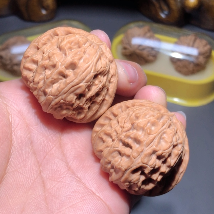 文玩核桃把件40球白