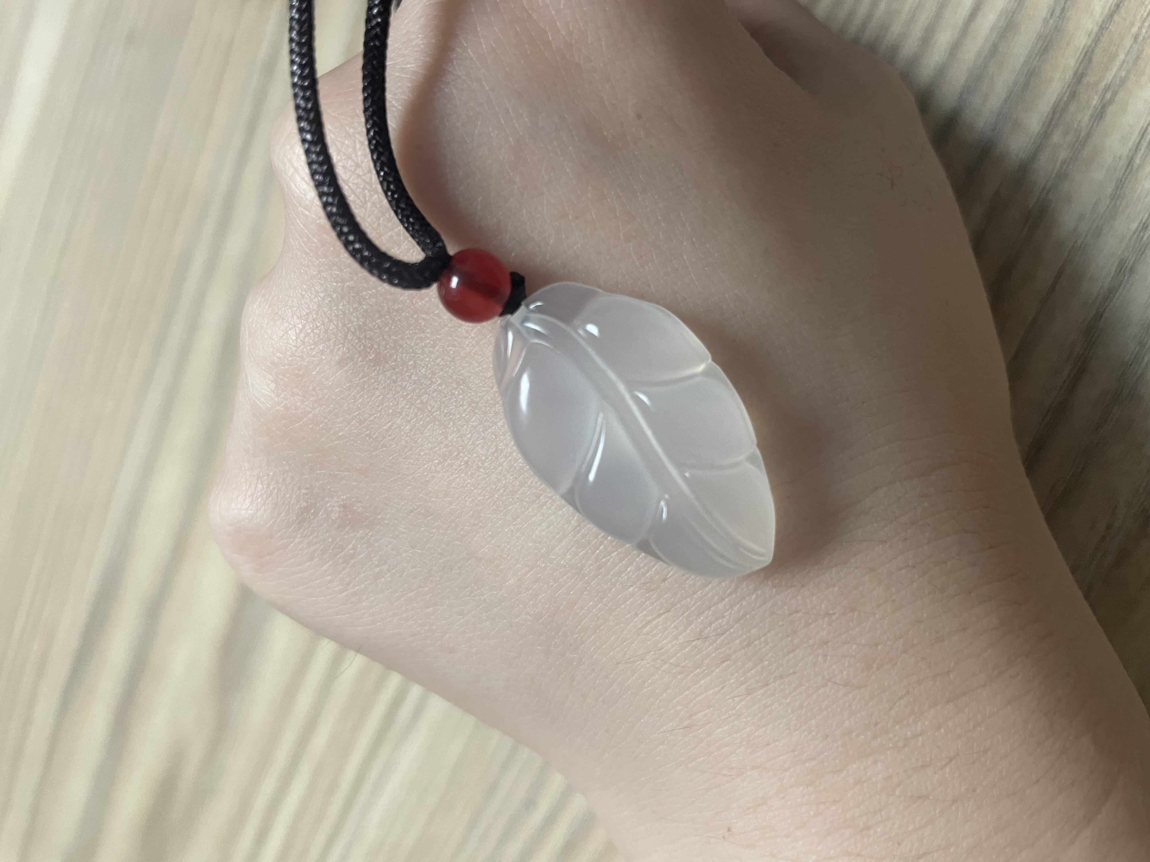 天然玛瑙玉髓叶子吊坠 不接受中差评