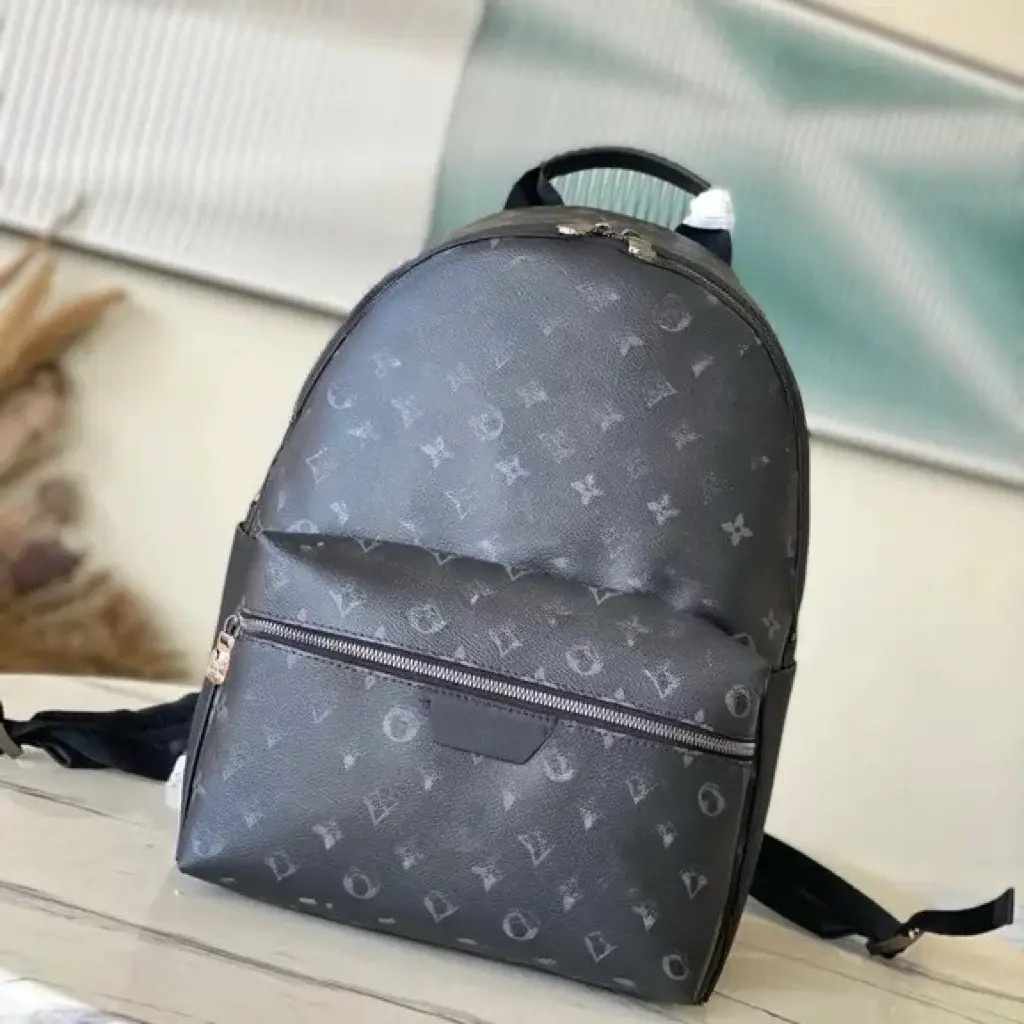 时尚百搭潮流黑色中号双肩包双肩男士双肩包