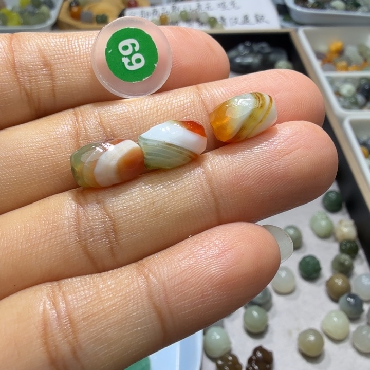 未镶嵌和田玉珠宝半成品