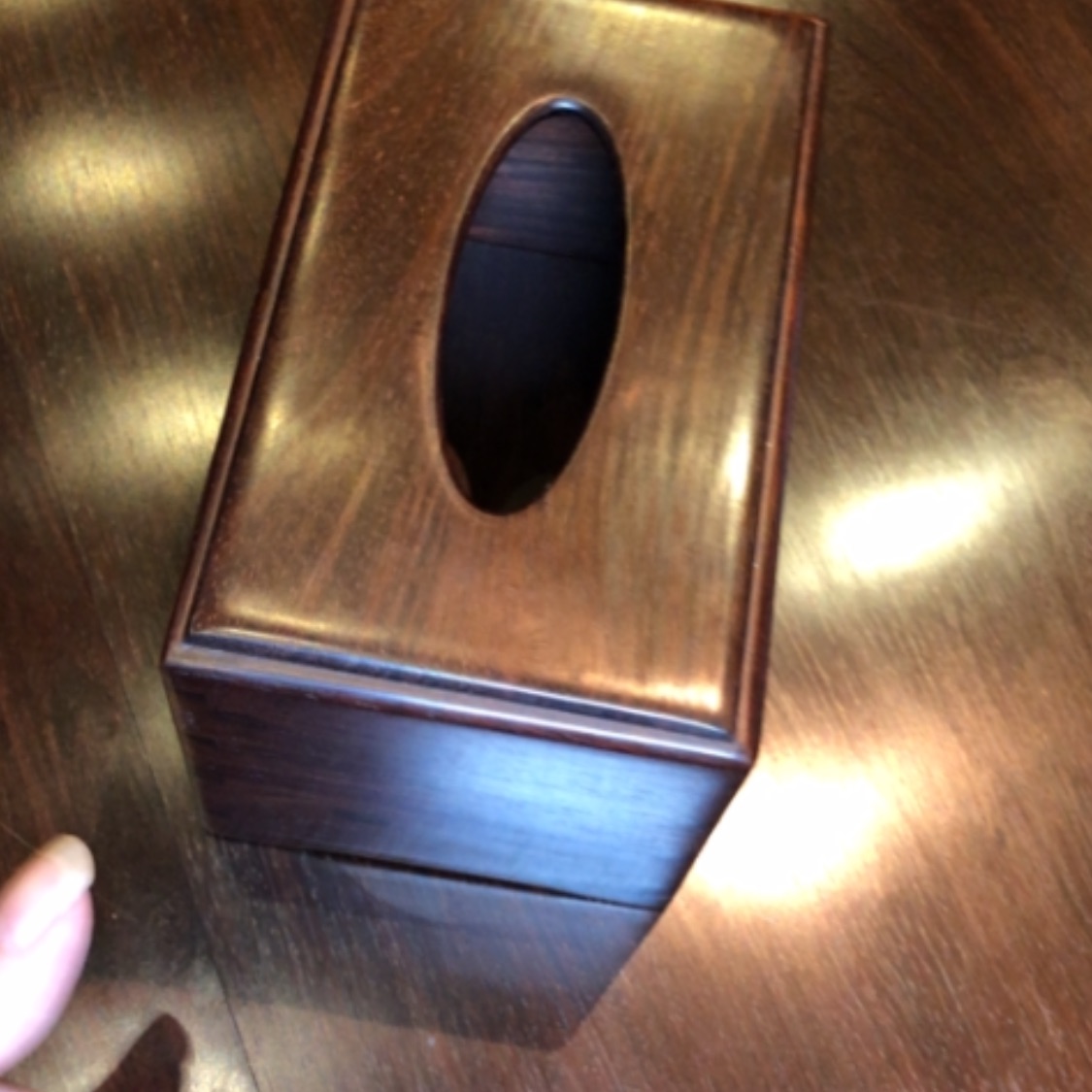 【闪购商品】红酸枝木类穿衣镜纸巾盒