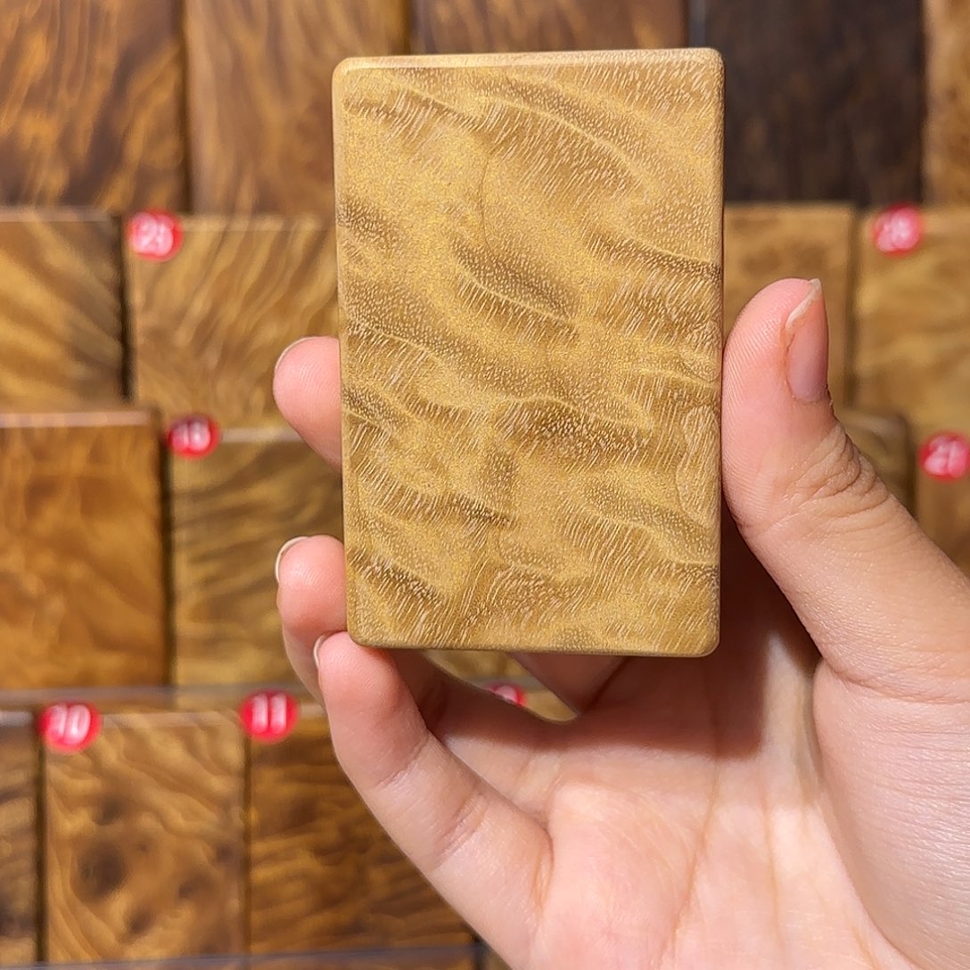 温***华金丝楠小叶桢楠无事牌