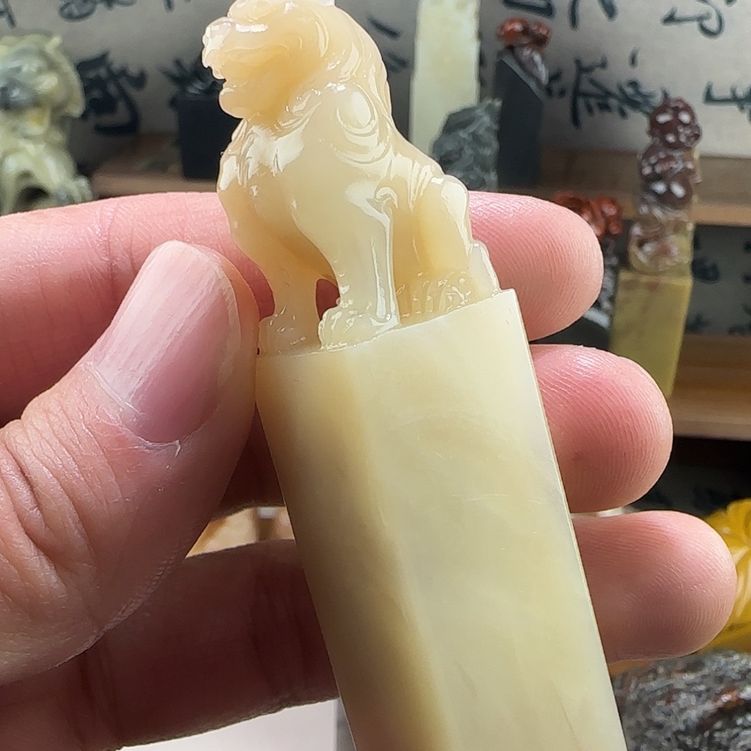 寿山石印石025老挝保利石