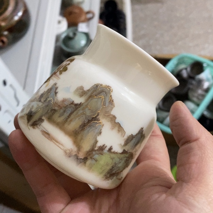 陶瓷艺术品及陶瓷壶