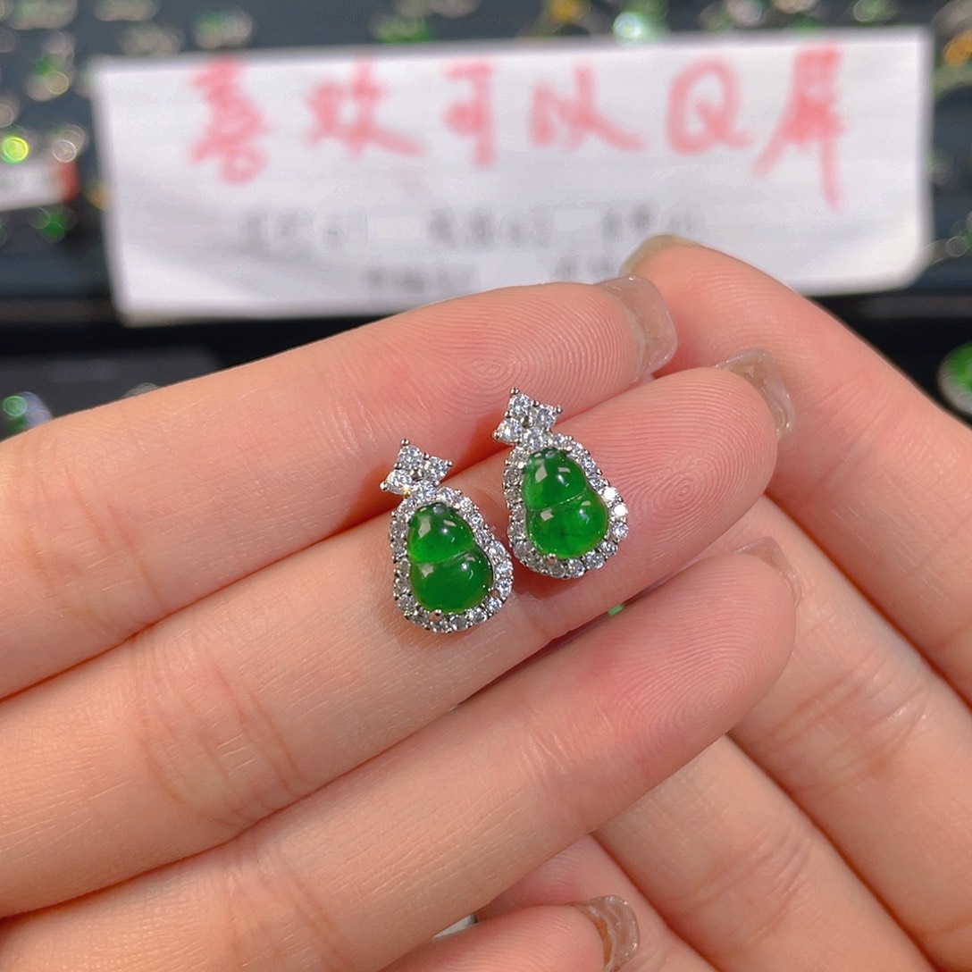未镶嵌翡翠耳饰耳钉