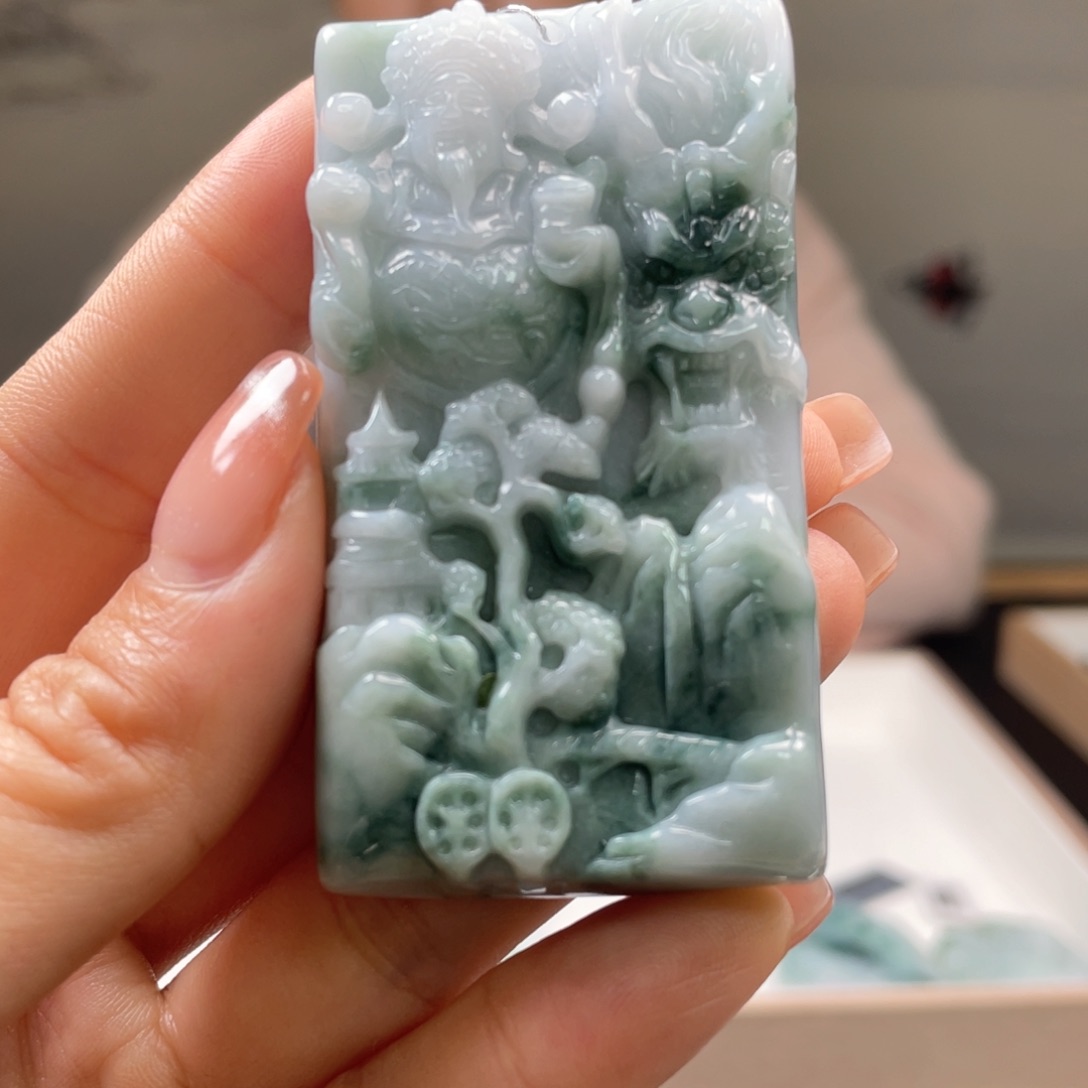 翡翠吊坠(不含链)未镶嵌