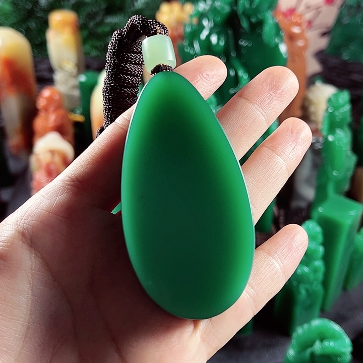 四川石魏**丽雅安绿名贵石材