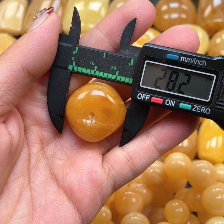 蜜蜡裸石未镶嵌蜜蜡