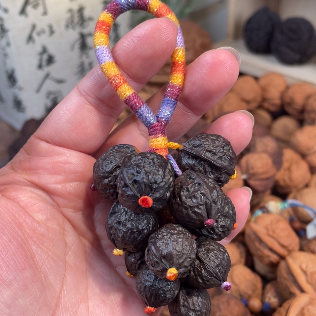 把件文玩核桃黑珍珠