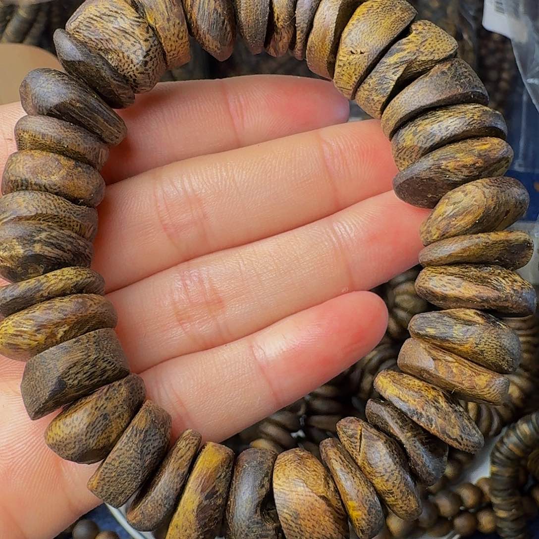 沉香手串牛肉干25.7克