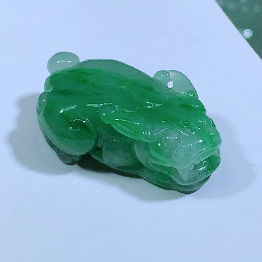 翡翠颈饰未镶嵌缅甸翡翠