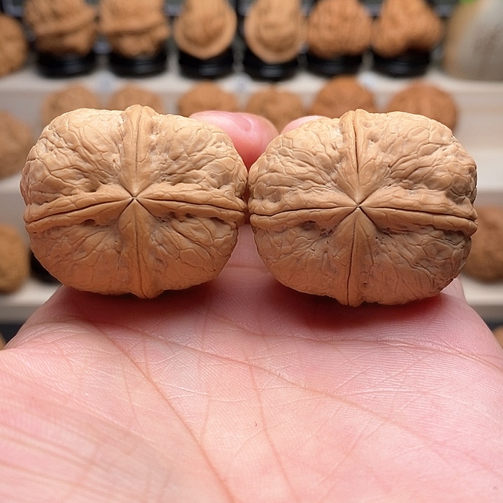 文玩核桃把件…………………………