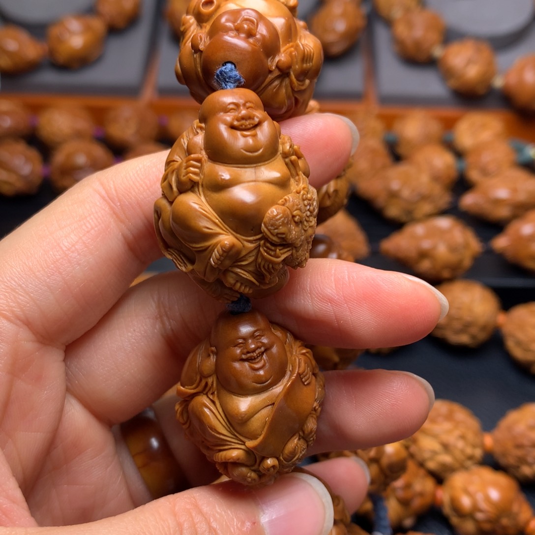 橄榄核手串/手链董****，骑兽童子弥勒