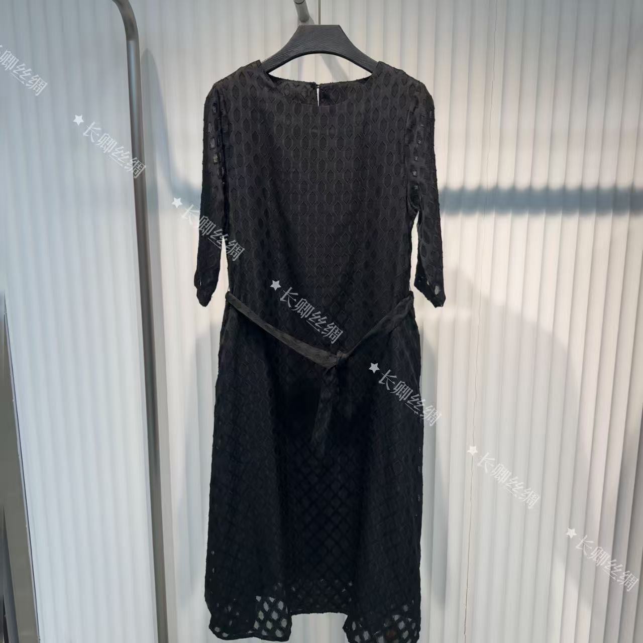 【长安】中式女装 复古气质显瘦圆领绸缎花萝连衣裙女FY5031902