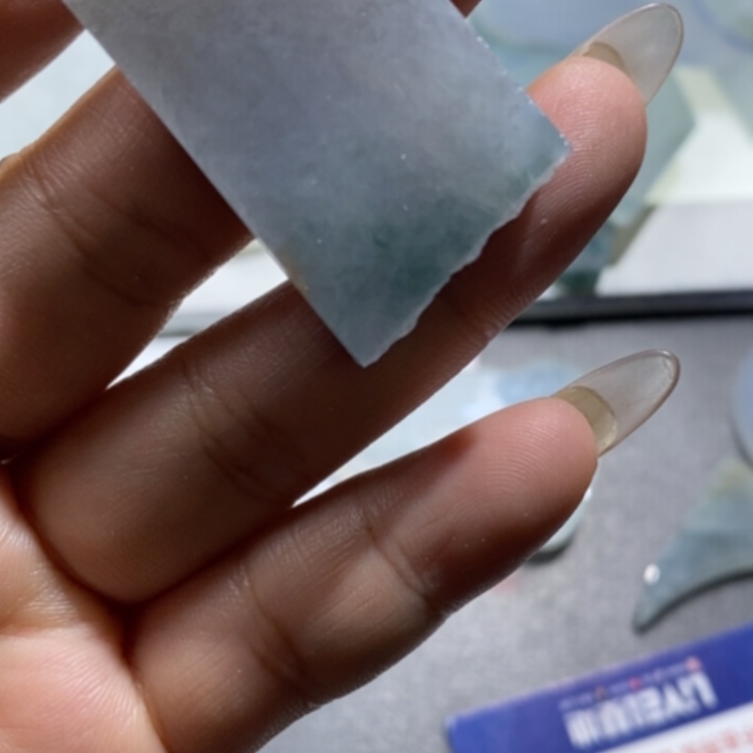 【闪购商品】翡翠挂件未镶嵌g****n纯毛料不带工