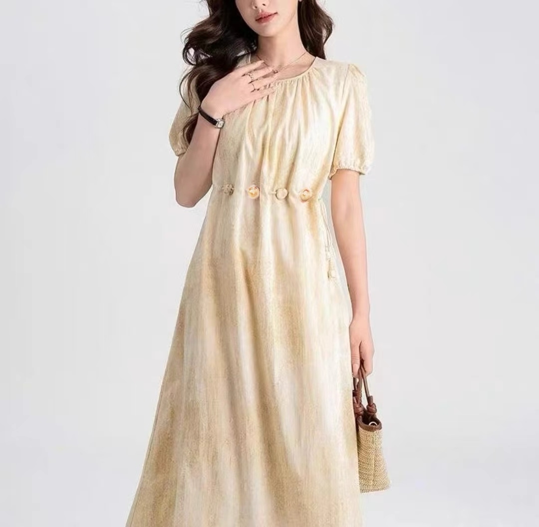 8货架 25020  时尚气质减龄显瘦连衣裙 米白色石头