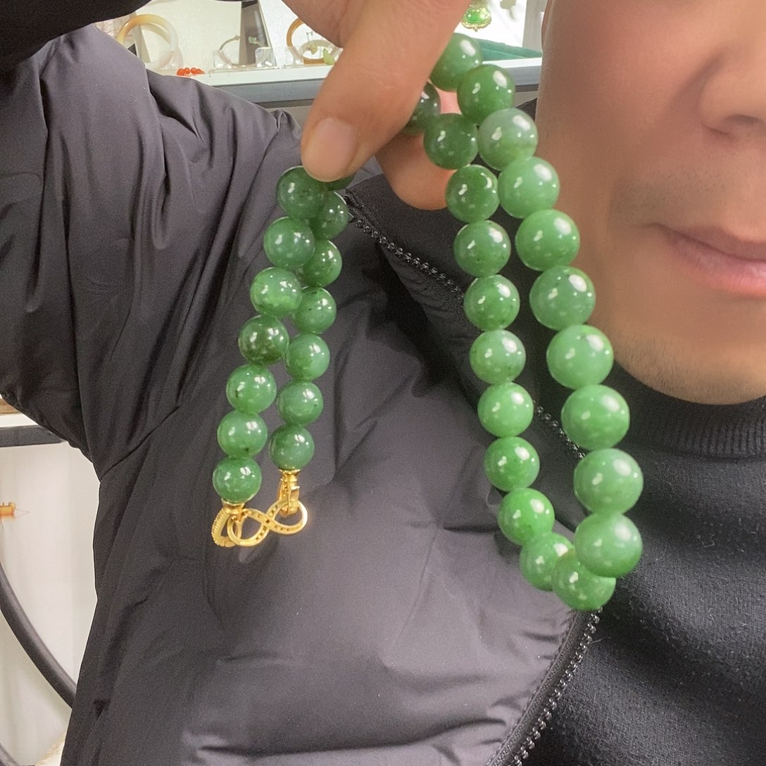 和田玉（碧玉）未镶嵌颈饰卡12
