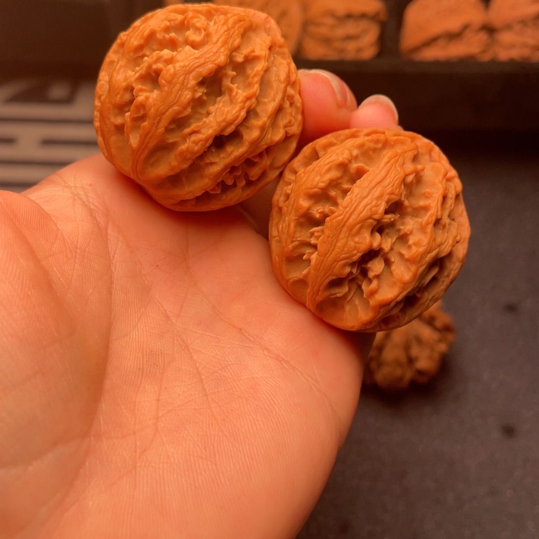 文玩核桃把件秦岭核桃52