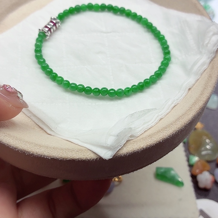 哈***.翡翠未镶嵌手链天然缅甸翡翠A货卡3.6