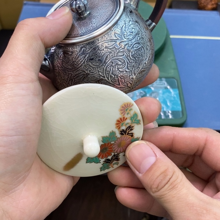 瓷片小****草哦哦哦哦哦哦哦哦哦哦哦哦