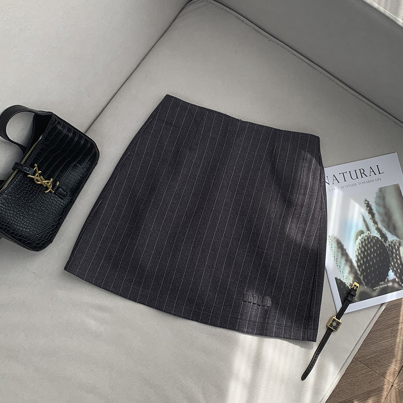 【南油溪溪】条纹气质灰色半身裙秋冬修身显瘦防走光A字短裙802018