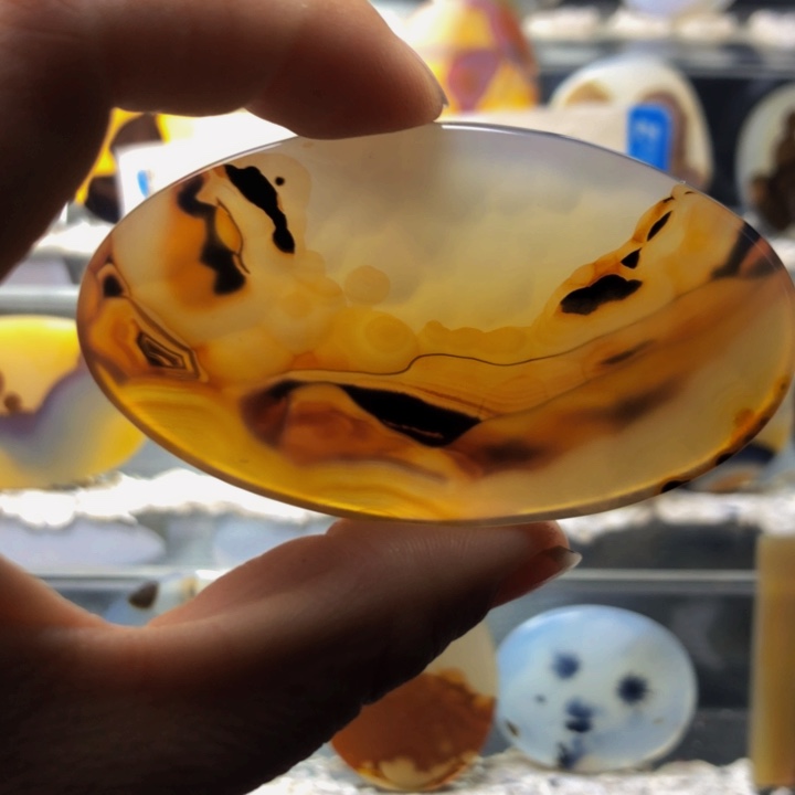 合金玛瑙/玉髓珠宝奇石95