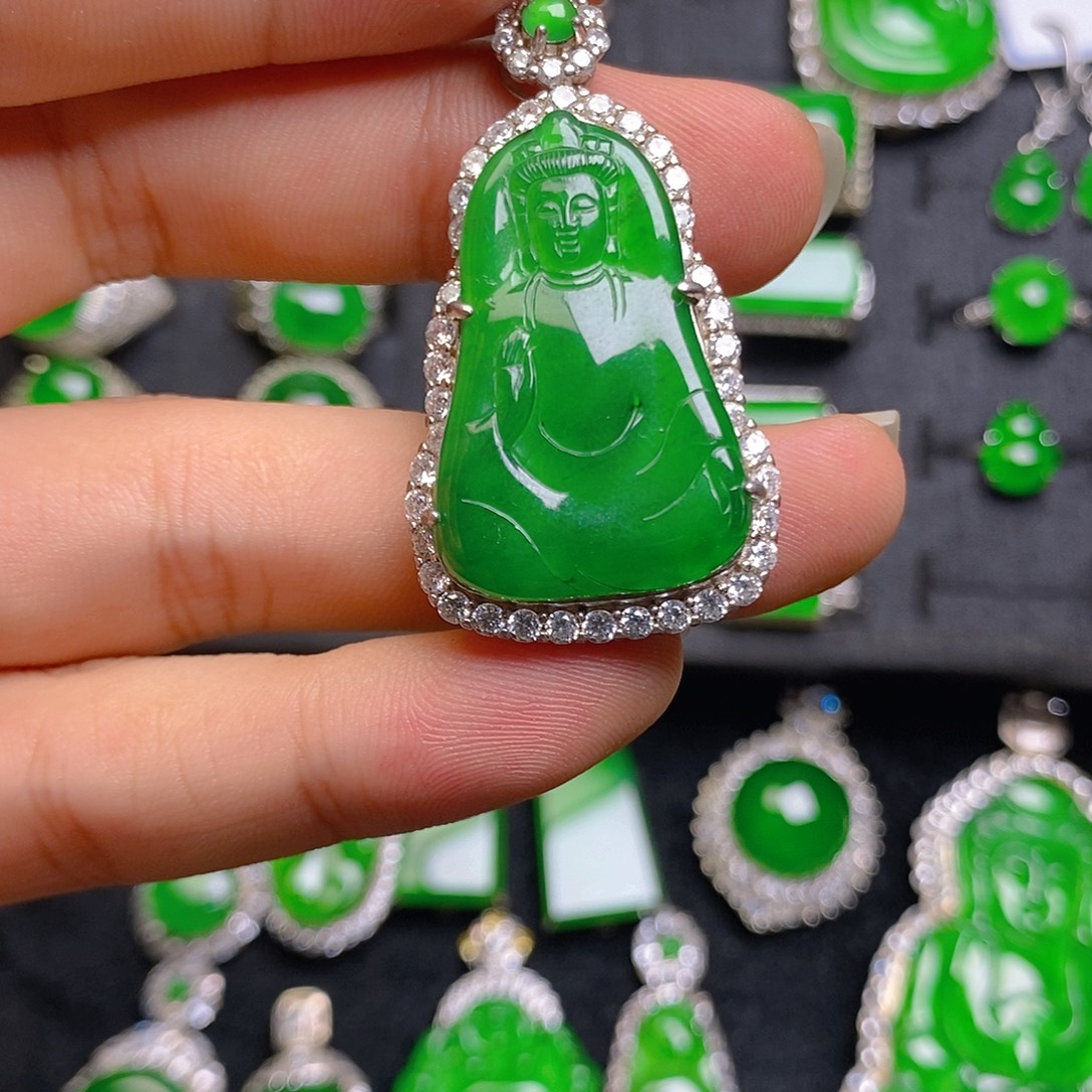 翡翠银S925镶嵌吊坠(赠链)吊坠