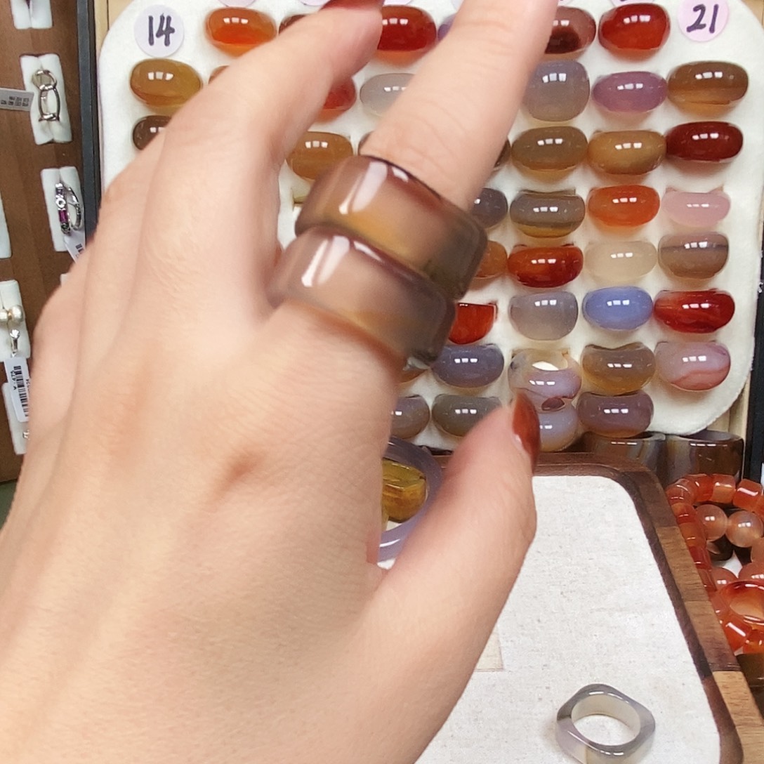 西***）玛瑙/玉髓未镶嵌戒指