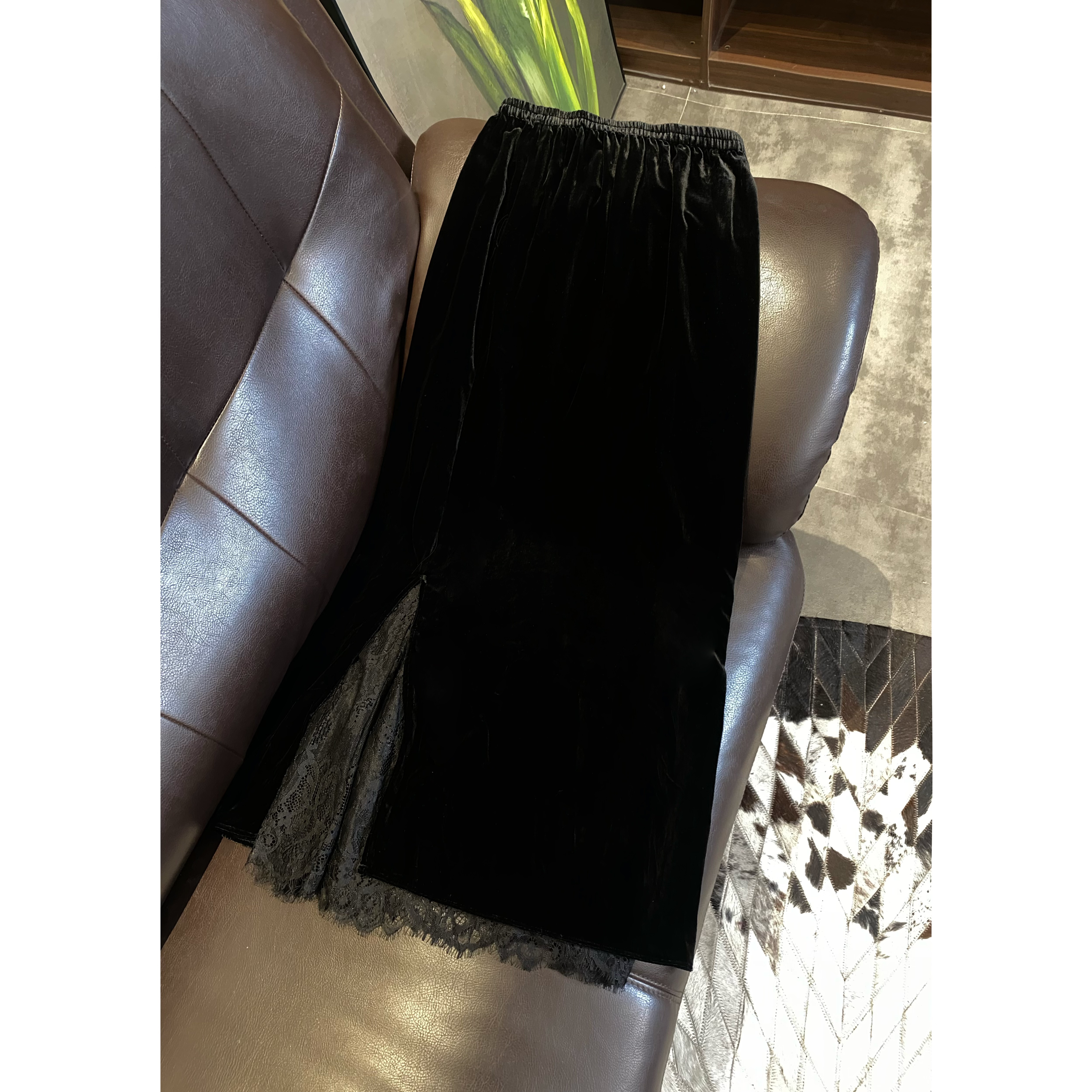 【大眼睛】重磅桑蚕丝真丝丝绒拼蕾丝橡筋腰松紧设计半裙