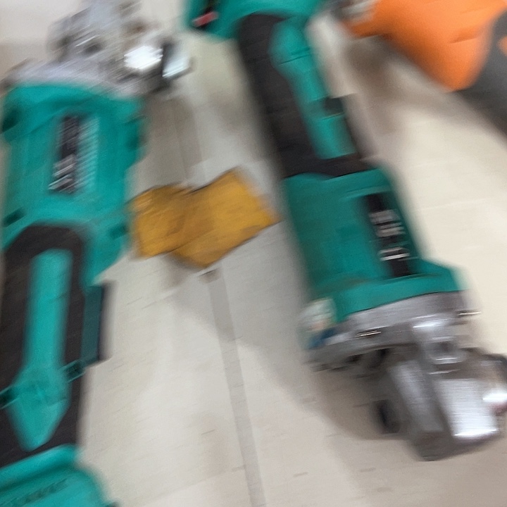 鸡腿肉和土豆粉拌